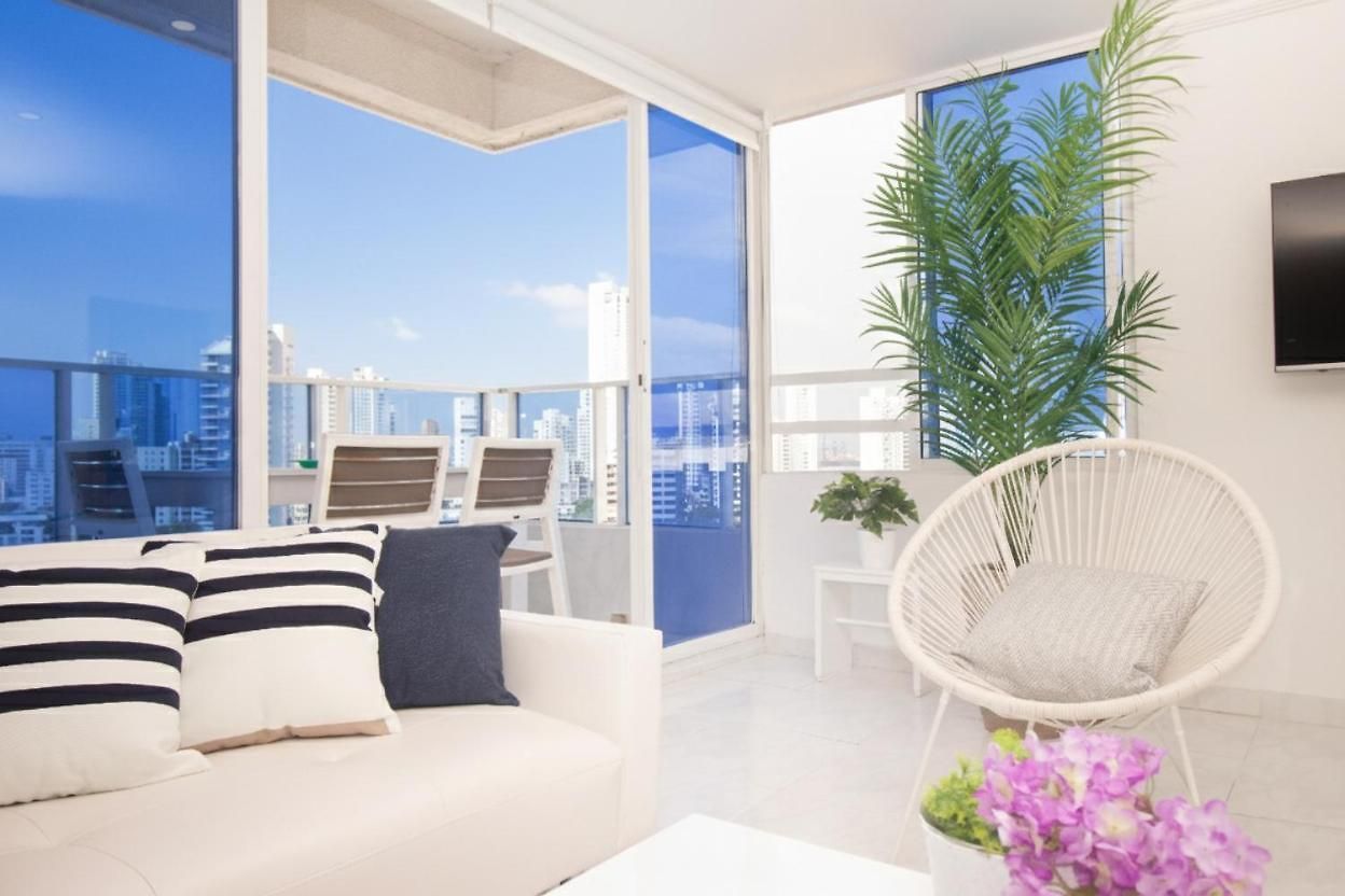Riviera Del Mar - Con Vista Panorámica Al Mar Apartamento *